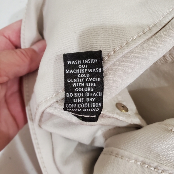 Refuge High Waisted Shorts sz 10 - Picture 3 of 6